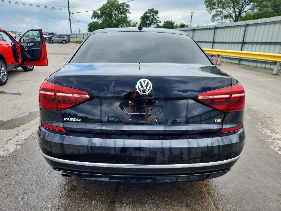 Aukcja sprzedaży 2018 Volkswagen Passat, vin: 1VWAA7A38JC016303, numer aukcji: 61215996
