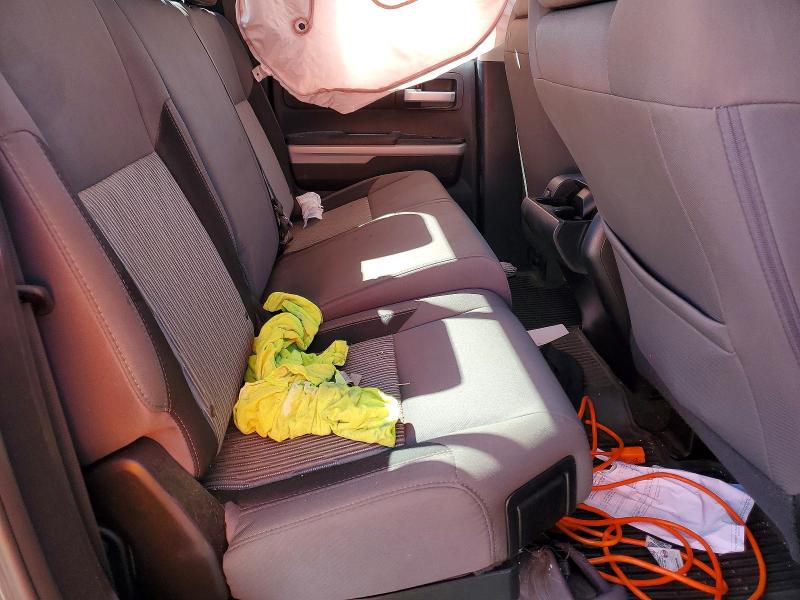 Продаж на аукціоні авто 2015 Toyota Tundra, vin: 5TFUW5F16FX451754, номер лоту: 62687836