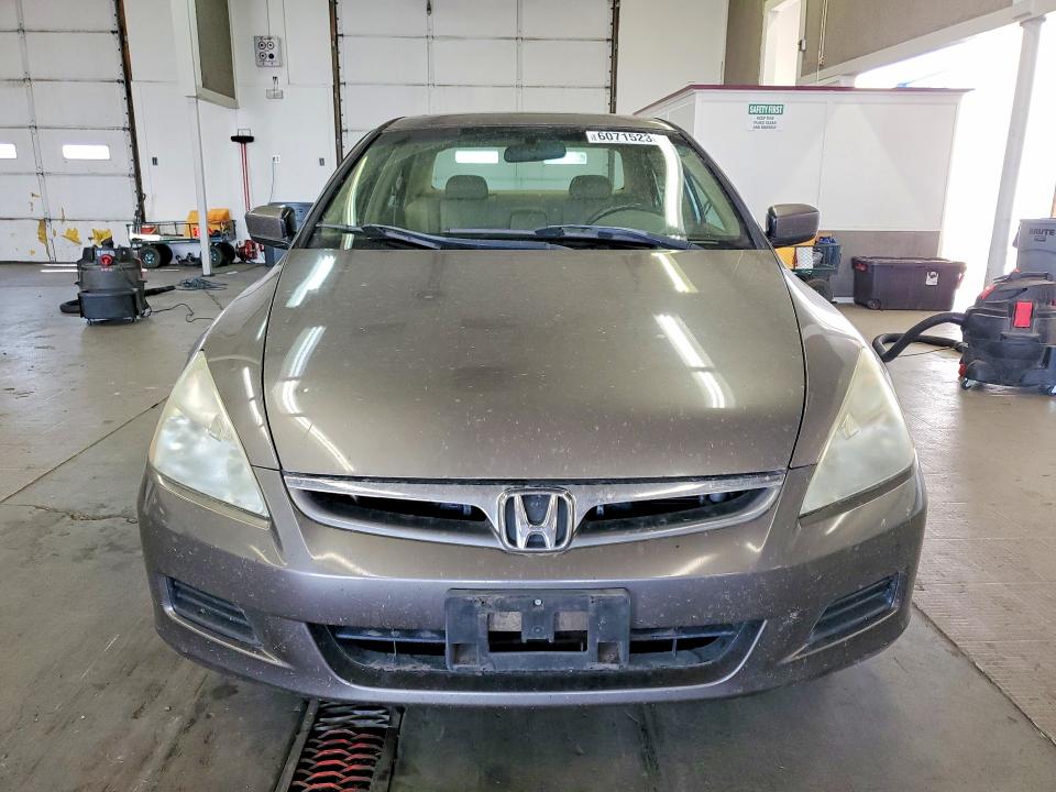 2007 Honda Accord მანქანა იყიდება აუქციონზე, vin: 1HGCM56747A014007, აუქციონის ნომერი: 60715236