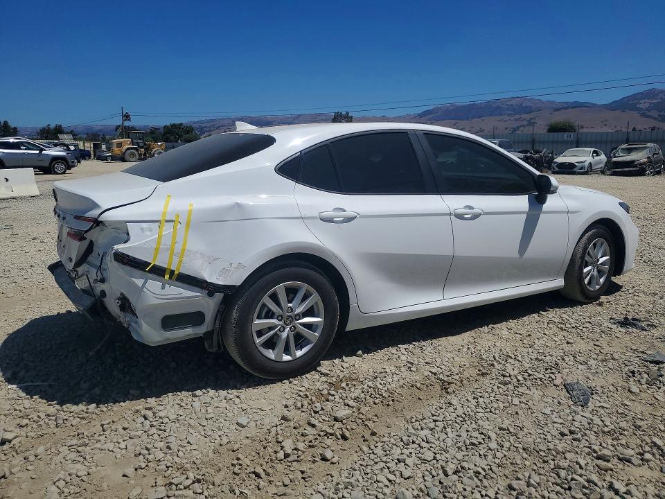 Продажа на аукционе авто 2026 Toyota Camry, vin: 4T1DAACK4TU729967, номер лота: 60084876