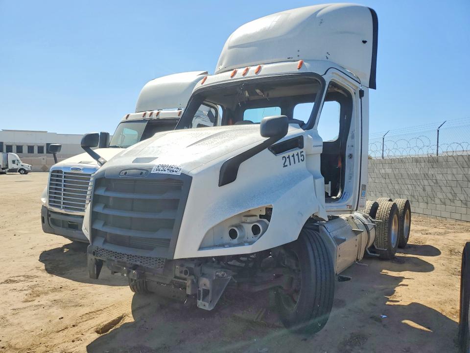 2021 Freightliner Cascadia 116 მანქანა იყიდება აუქციონზე, vin: 3AKJHTDV3MDMS8011, აუქციონის ნომერი: 62924626