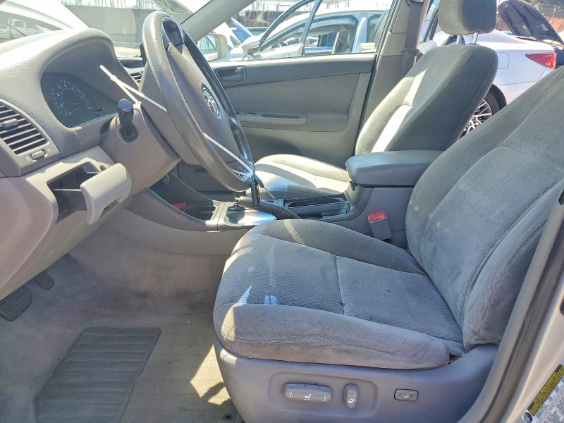Продажа на аукционе авто 2004 Toyota Camry, vin: 4T1BE32K34U290576, номер лота: 61324476
