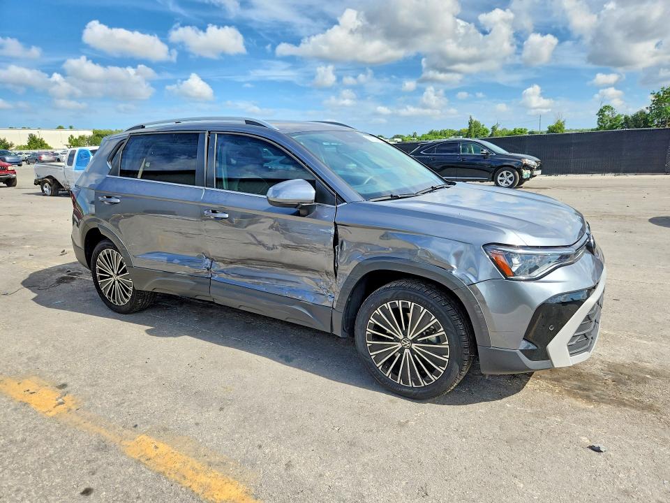 Продаж на аукціоні авто 2025 Volkswagen Taos, vin: 3VVSC7B2XSM008213, номер лоту: 62602456
