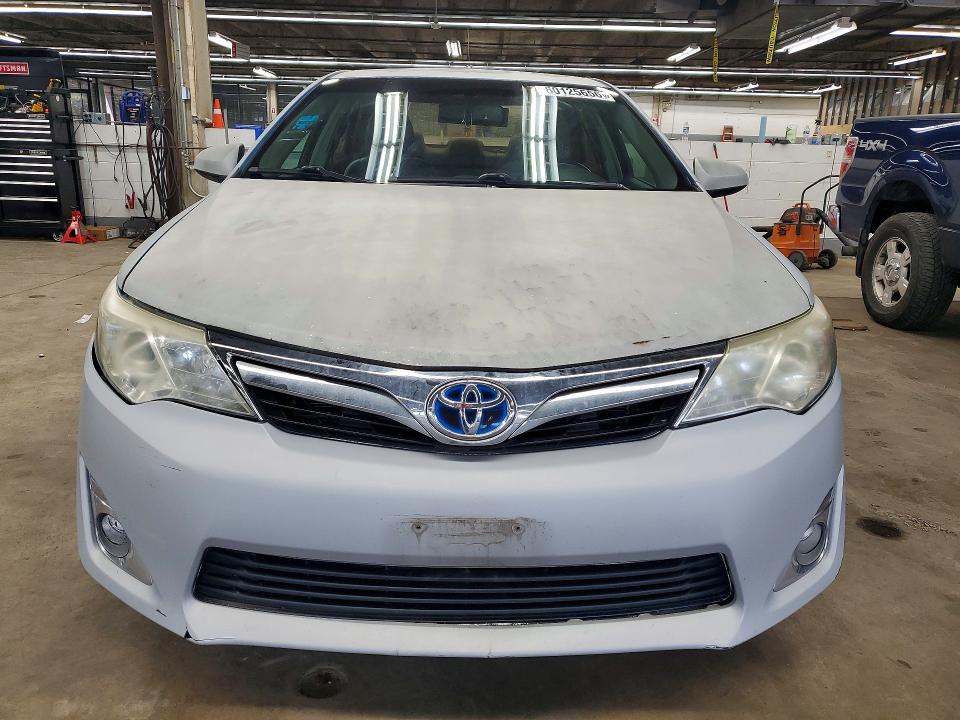 60125656 :رقم المزاد ، 4T1BD1FK8DU075731 vin ، 2013 Toyota Camry Hybrid مزاد بيع