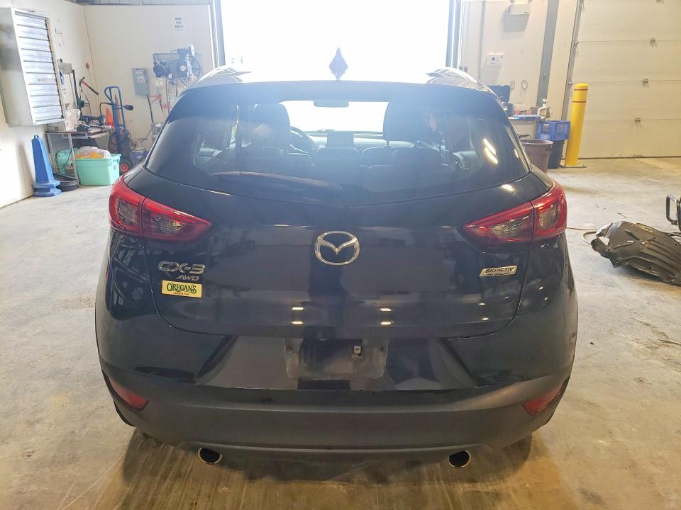 63108076 :رقم المزاد ، JM1DKFC79J0301861 vin ، 2018 Mazda Cx-3 مزاد بيع