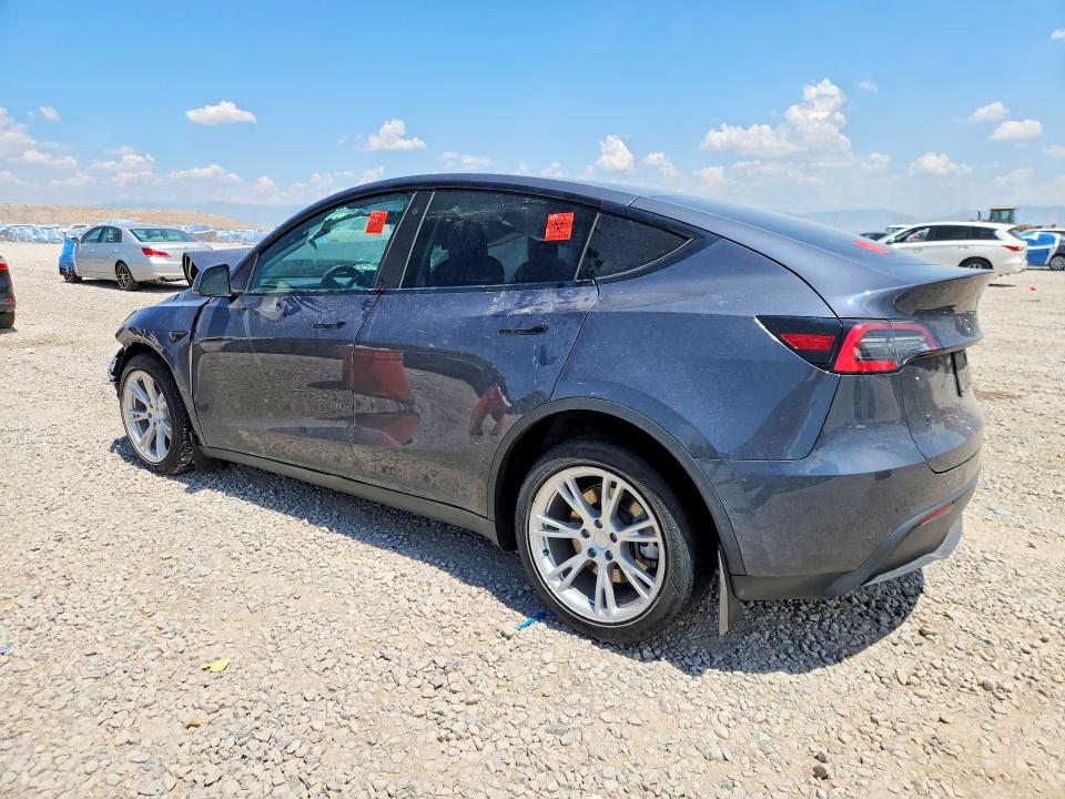 Продажа на аукционе авто 2021 Tesla Model Y, vin: 5YJYGDEEXMF094941, номер лота: 62059346