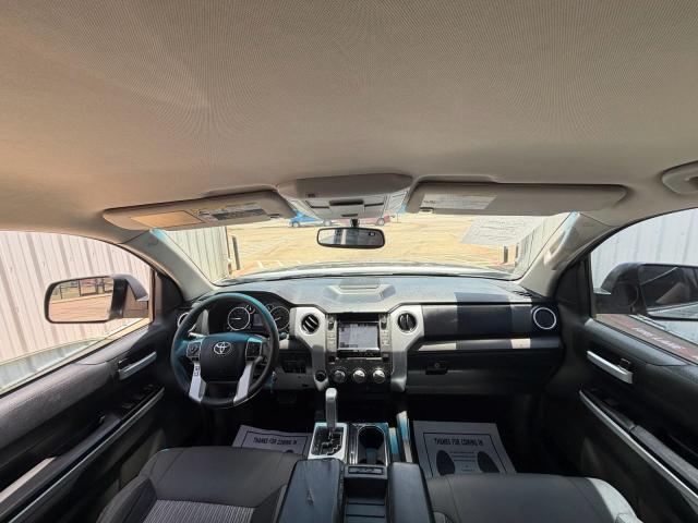 Продаж на аукціоні авто 2017 Toyota Tundra, vin: 5TFDW5F14HX661157, номер лоту: 59731266