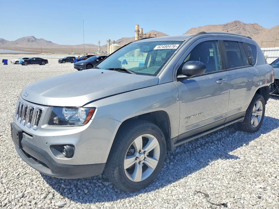 2016 Jeep Compass მანქანა იყიდება აუქციონზე, vin: 1C4NJDBB7GD551425, აუქციონის ნომერი: 62480476