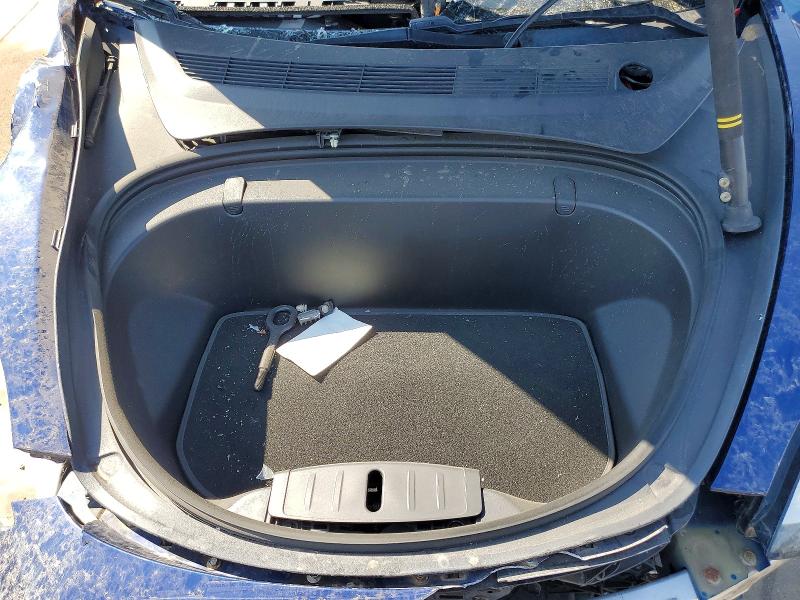 59383086 :رقم المزاد ، 5YJ3E1EBXKF437121 vin ، 2019 Tesla Model 3 مزاد بيع
