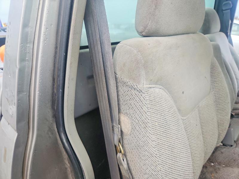 Продажа на аукционе авто 1998 Chevrolet Gmt-400, vin: 1GCEC14W8WZ223800, номер лота: 60865526