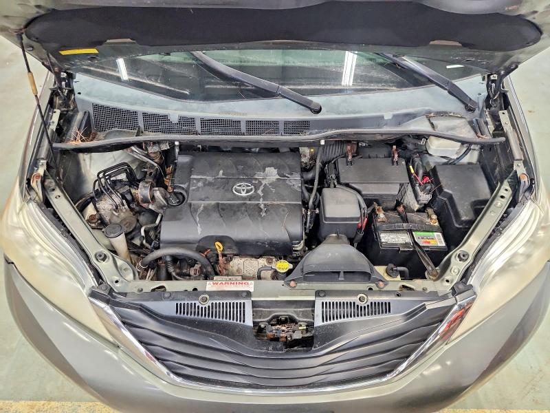 Продаж на аукціоні авто 2011 Toyota Sienna, vin: 5TDKK3DC3BS032658, номер лоту: 62110476