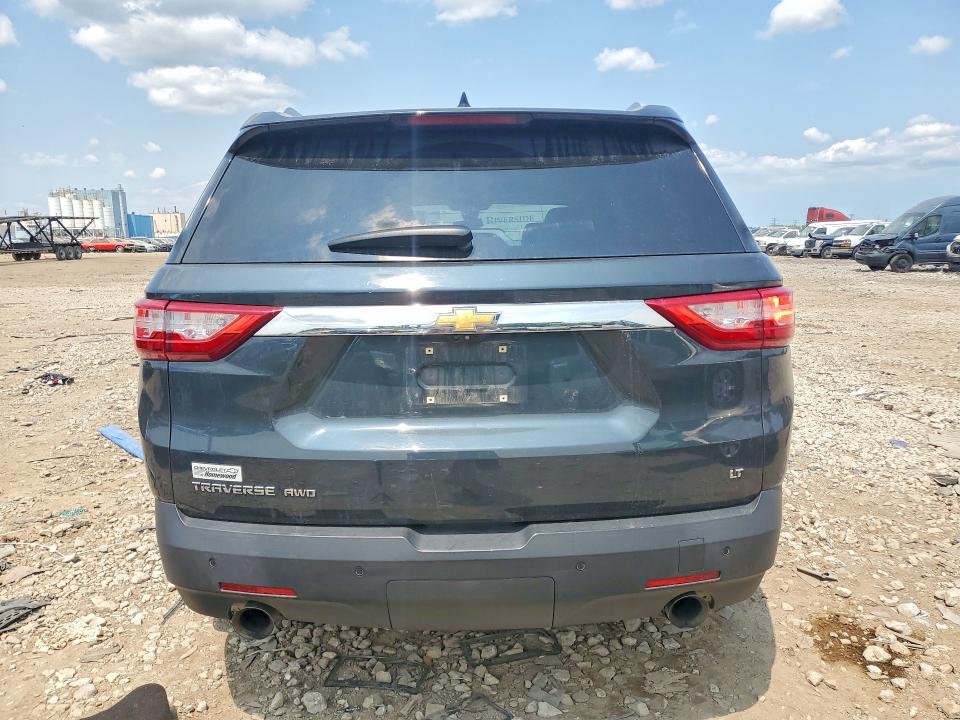 Продаж на аукціоні авто 2018 Chevrolet Traverse, vin: 1GNEVHKW1JJ229846, номер лоту: 62461736