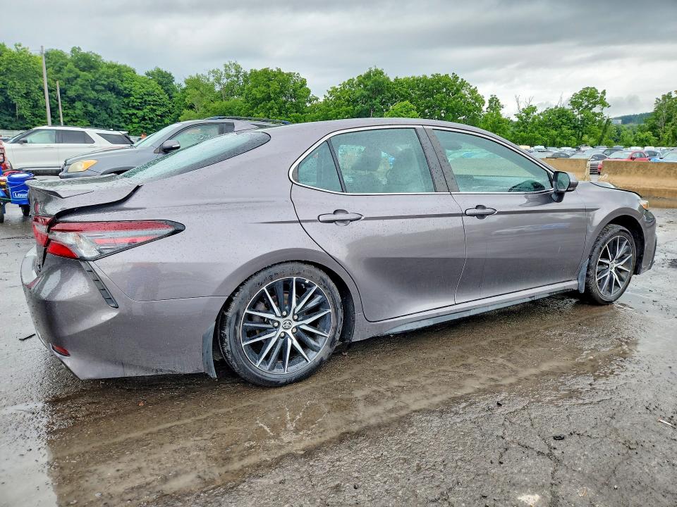 Продажа на аукционе авто 2022 Toyota Camry, vin: 4T1T11BK4NU067811, номер лота: 61876256