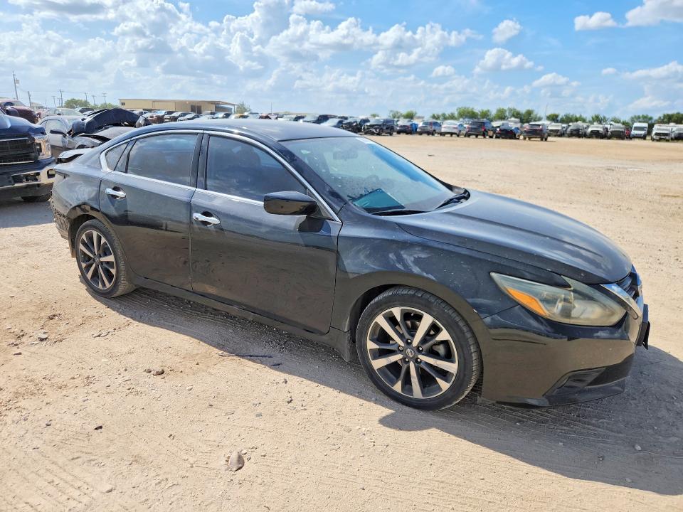 60088476 :رقم المزاد ، 1N4BL3APXGC225828 vin ، 2016 Nissan Altima مزاد بيع