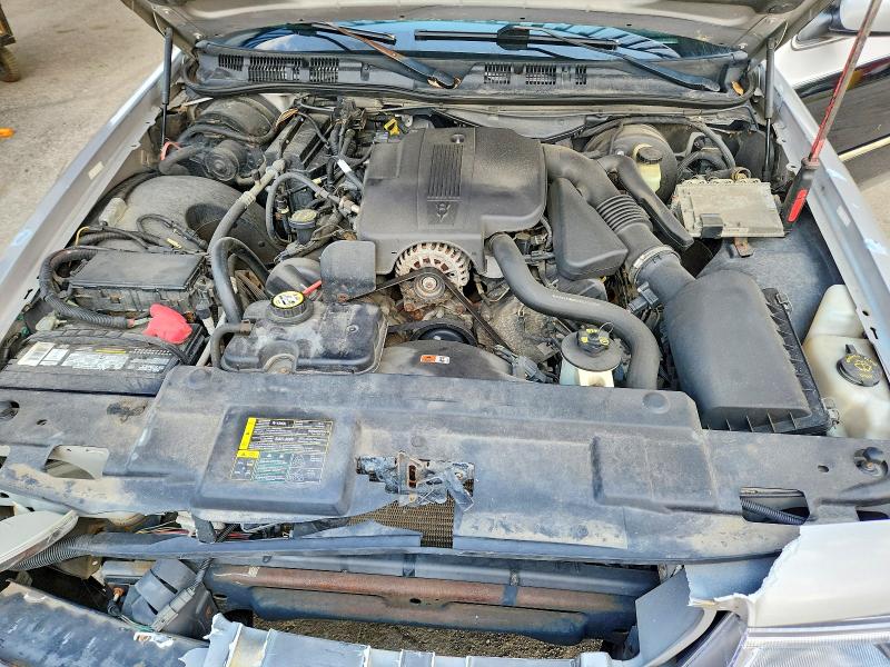 63131986 :رقم المزاد ، 2MEHM75W45X656142 vin ، 2005 Mercury Grand Marquis مزاد بيع