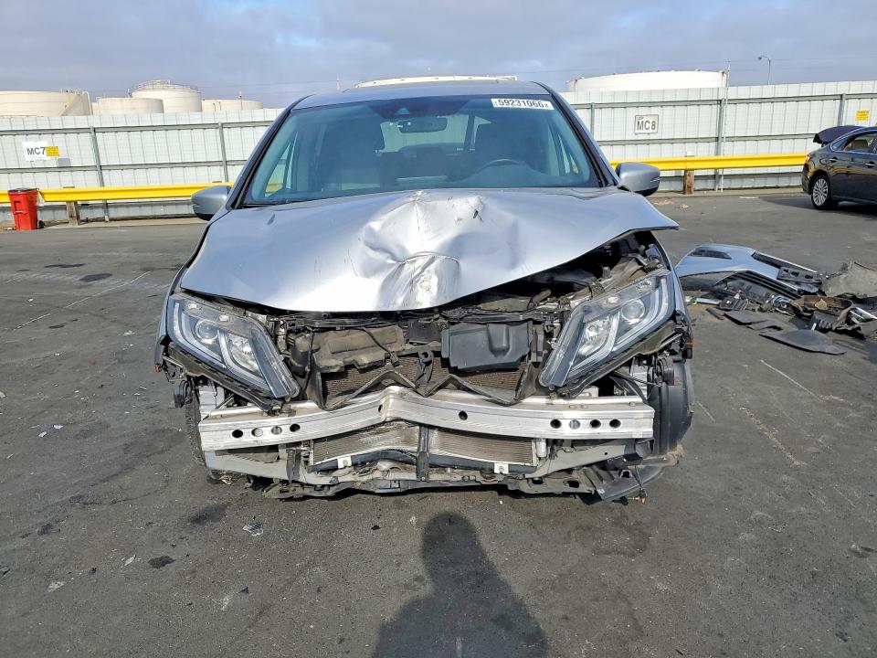 59231066 :رقم المزاد ، 5FNRL6H75LB001038 vin ، 2020 Honda Odyssey مزاد بيع
