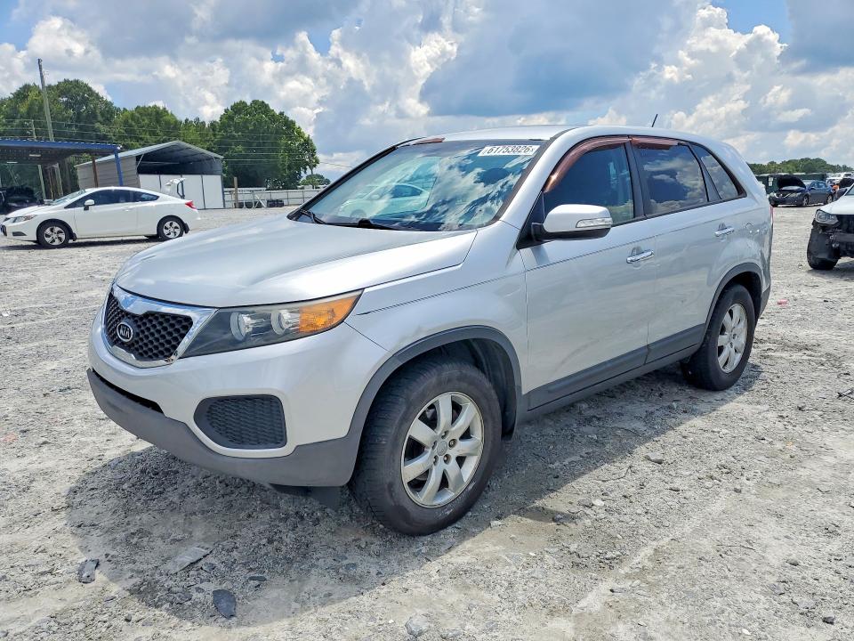 61753826 :رقم المزاد ، 5XYKT3A18DG378303 vin ، 2013 Kia Sorento مزاد بيع