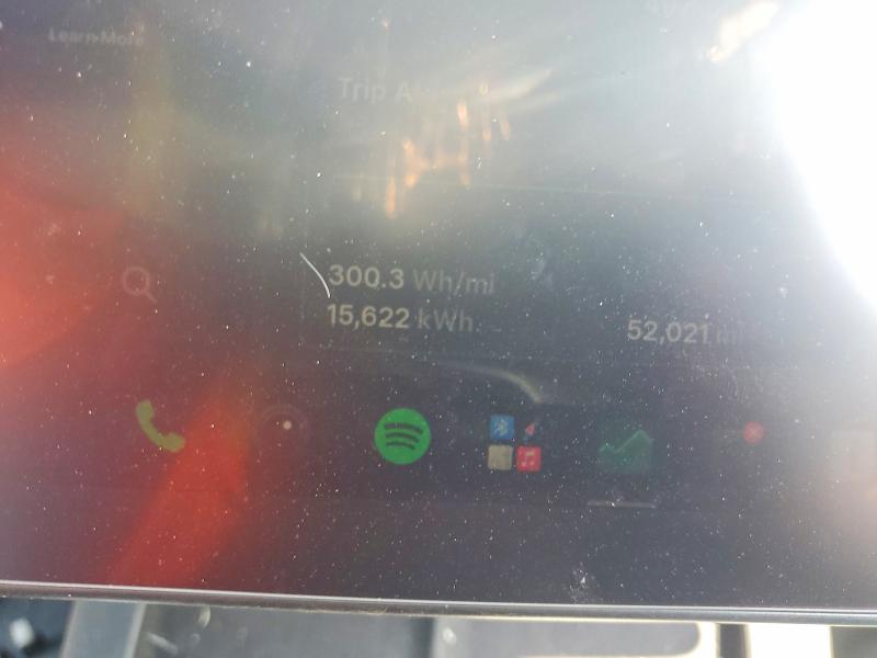 61536546 :رقم المزاد ، 5YJ3E1ECXNF277514 vin ، 2022 Tesla Model 3 مزاد بيع