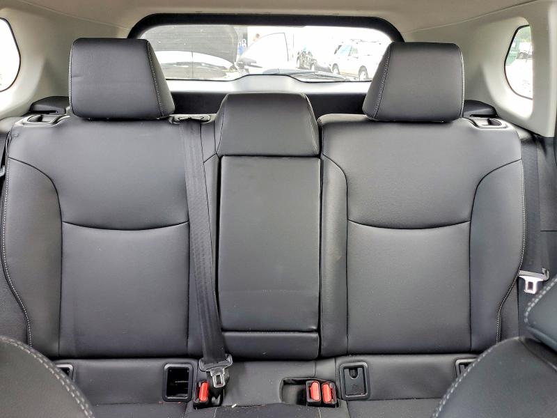 2023 Toyota Corolla Cross მანქანა იყიდება აუქციონზე, vin: 7MUDAABG3PV049625, აუქციონის ნომერი: 62676776