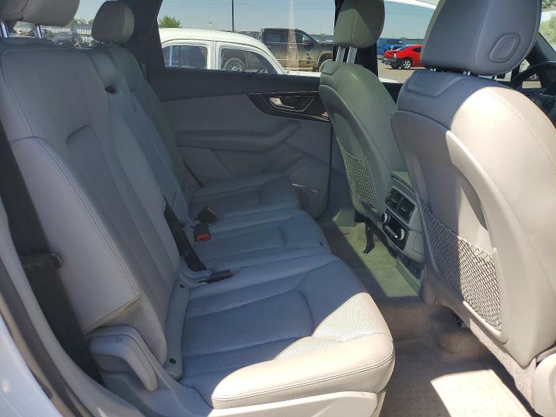 59654296 :رقم المزاد ، WA1VAAF70JD040855 vin ، 2018 Audi Q7 مزاد بيع