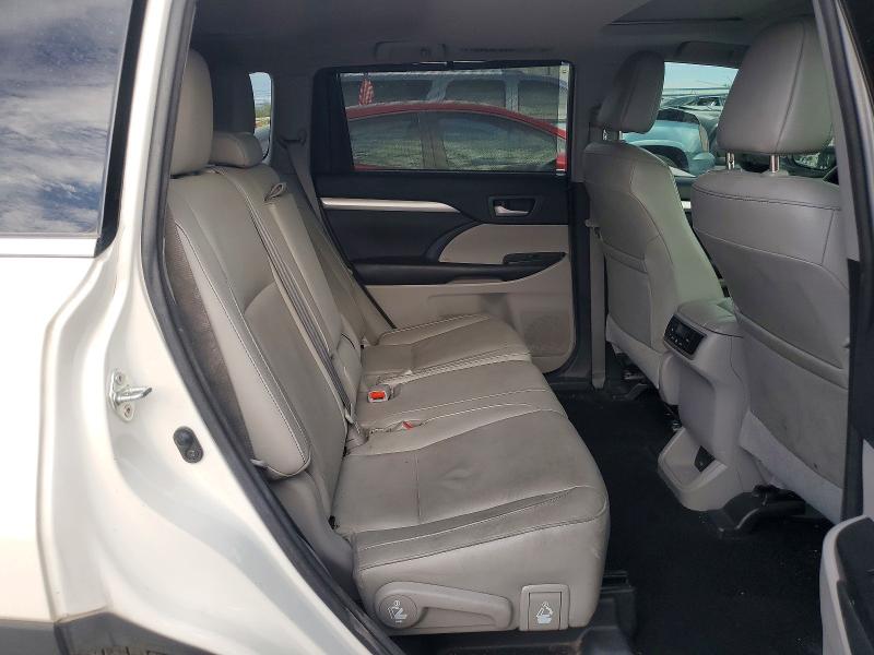 Продаж на аукціоні авто 2017 Toyota Highlander, vin: 5TDJZRFH8HS515428, номер лоту: 61114746
