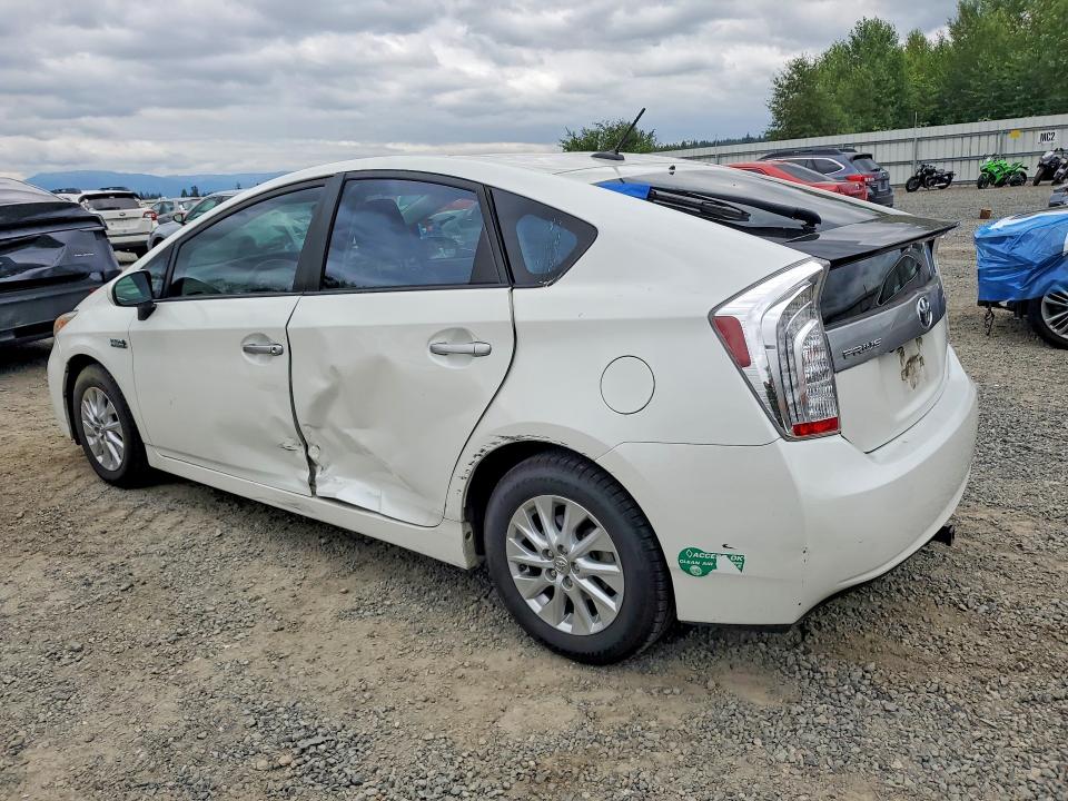 59721786 :رقم المزاد ، JTDKN3DP1E3056733 vin ، 2014 Toyota Prius Plug-in Hybrid مزاد بيع
