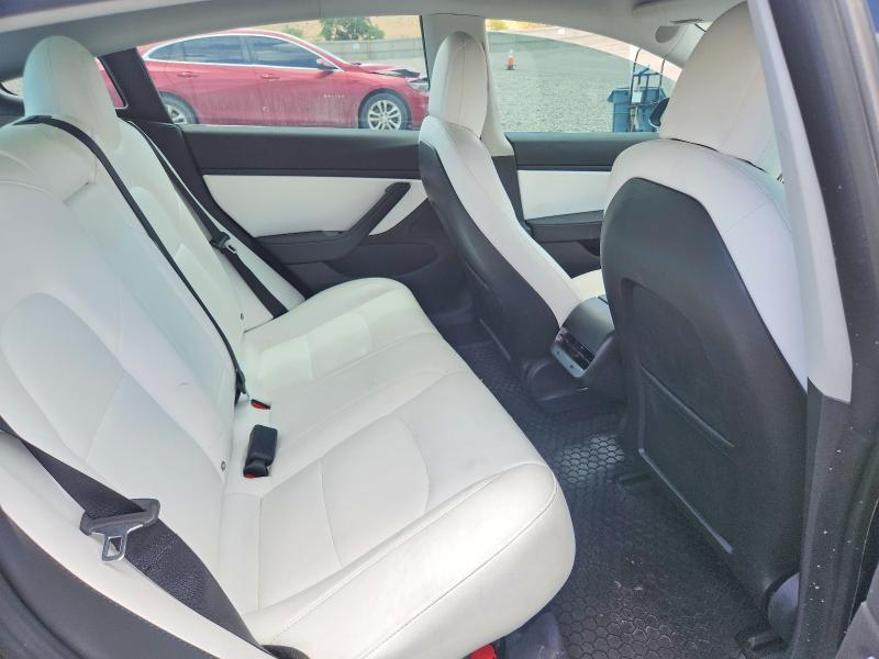 Продаж на аукціоні авто 2018 Tesla Model 3, vin: 5YJ3E1EB1JF147753, номер лоту: 60572646