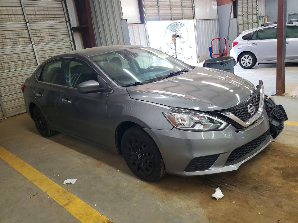 2017 Nissan Sentra მანქანა იყიდება აუქციონზე, vin: 3N1AB7AP8HL648335, აუქციონის ნომერი: 61144076