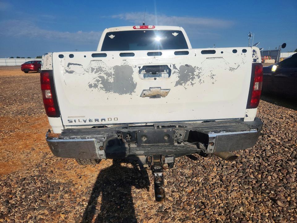 60145566 :رقم المزاد ، 1GC2KVCG5BZ258229 vin ، 2011 Chevrolet Silverado مزاد بيع