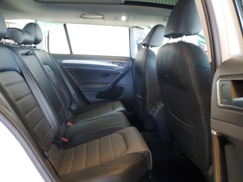 62694516 :رقم المزاد ، 3VWH17AUXHM522280 vin ، 2017 Volkswagen Golf Alltrack مزاد بيع