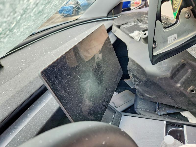 59265446 :رقم المزاد ، 5YJ3E1EAXSF883437 vin ، 2025 Tesla Model 3 مزاد بيع