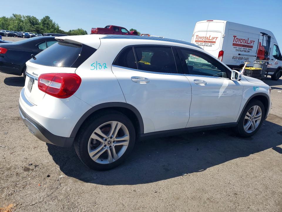 Продажа на аукционе авто 2019 Mercedes-benz Gla, vin: WDCTG4GB9KU012127, номер лота: 61438066