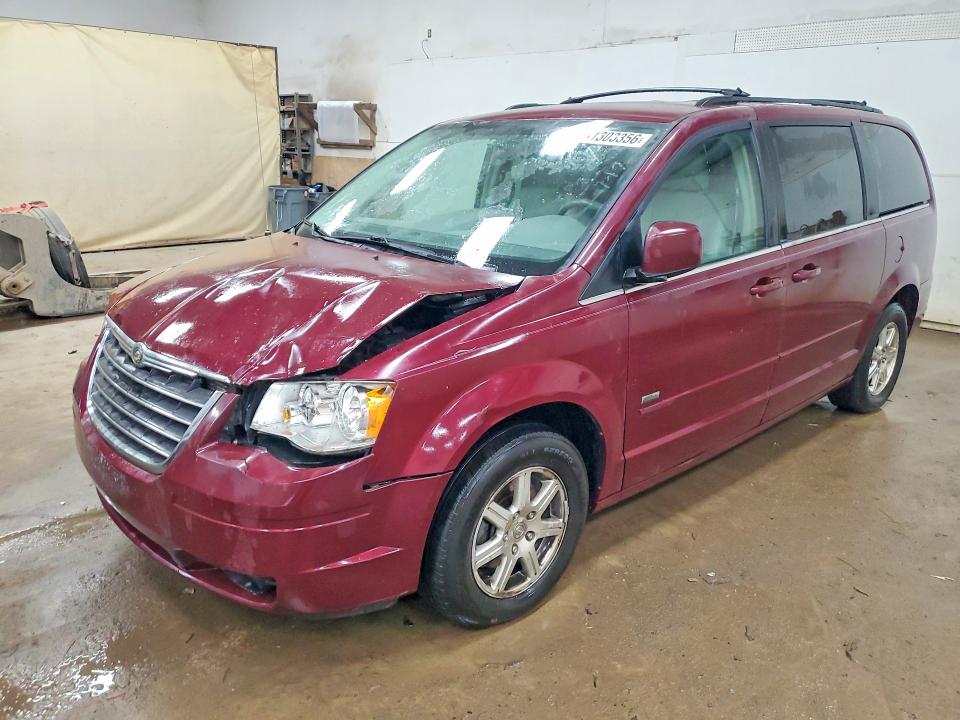 Продажа на аукционе авто 2008 Chrysler Town & Country, vin: 2A8HR54P58R783145, номер лота: 61303356