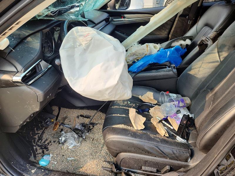 61075716 :رقم المزاد ، JM1GL1VM1L1526725 vin ، 2020 Mazda 6 مزاد بيع