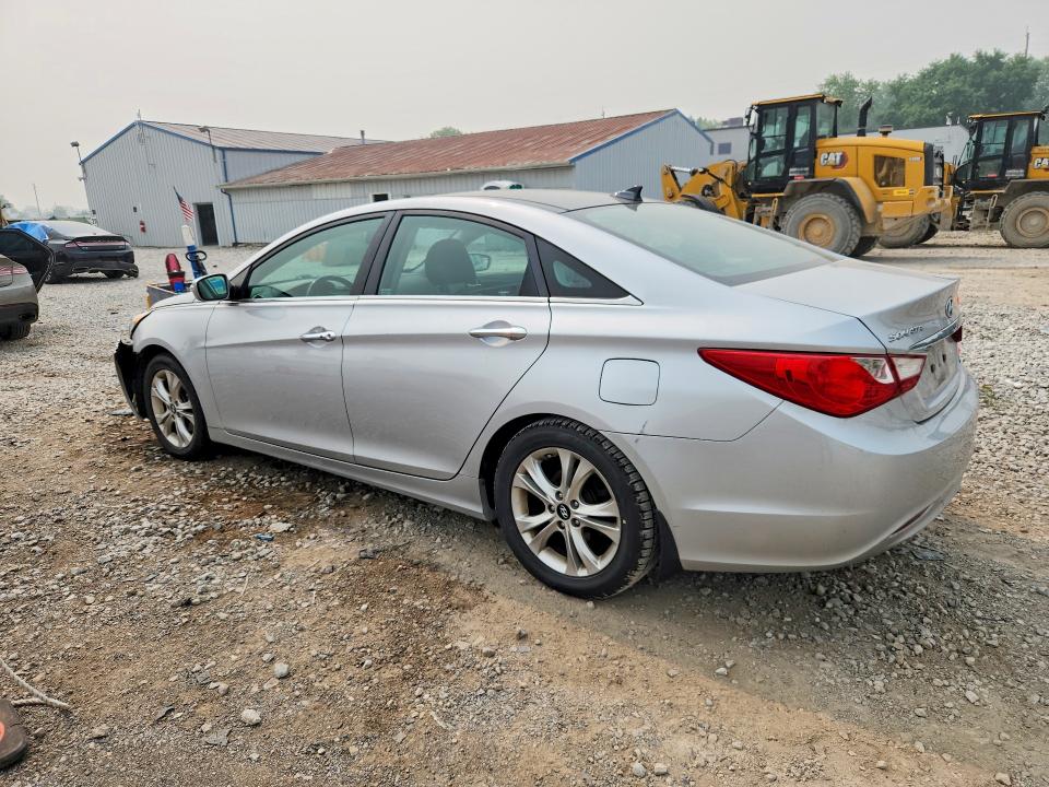61591396 :رقم المزاد ، 5NPEC4AC6DH808598 vin ، 2013 Hyundai Sonata مزاد بيع