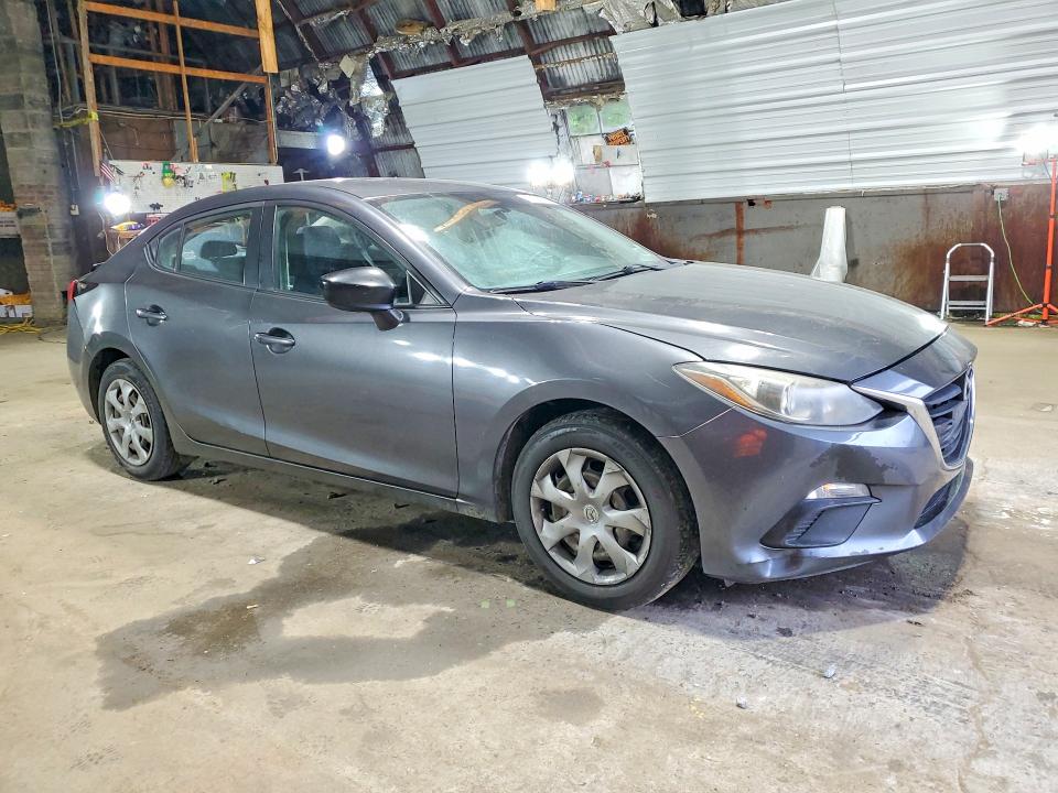 62152716 :رقم المزاد ، JM1BM1T72F1224921 vin ، 2015 Mazda 3 مزاد بيع