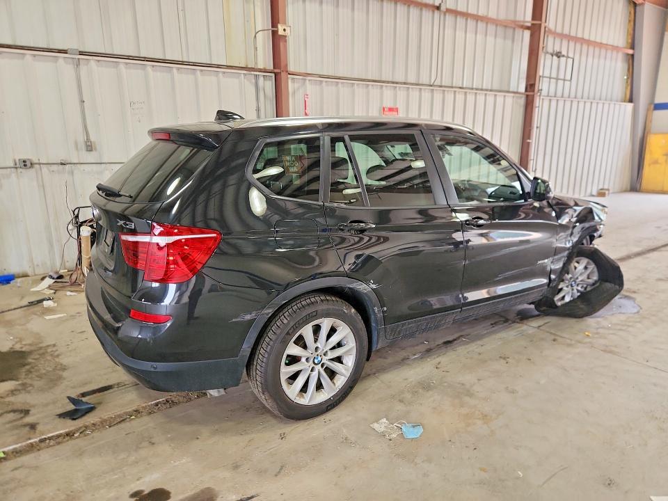 61581786 :رقم المزاد ، 5UXWX9C59F0D60511 vin ، 2015 Bmw X3 مزاد بيع