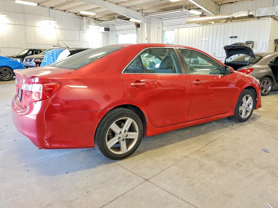 2012 Toyota Camry მანქანა იყიდება აუქციონზე, vin: 4T1BF1FK8CU601977, აუქციონის ნომერი: 60930386