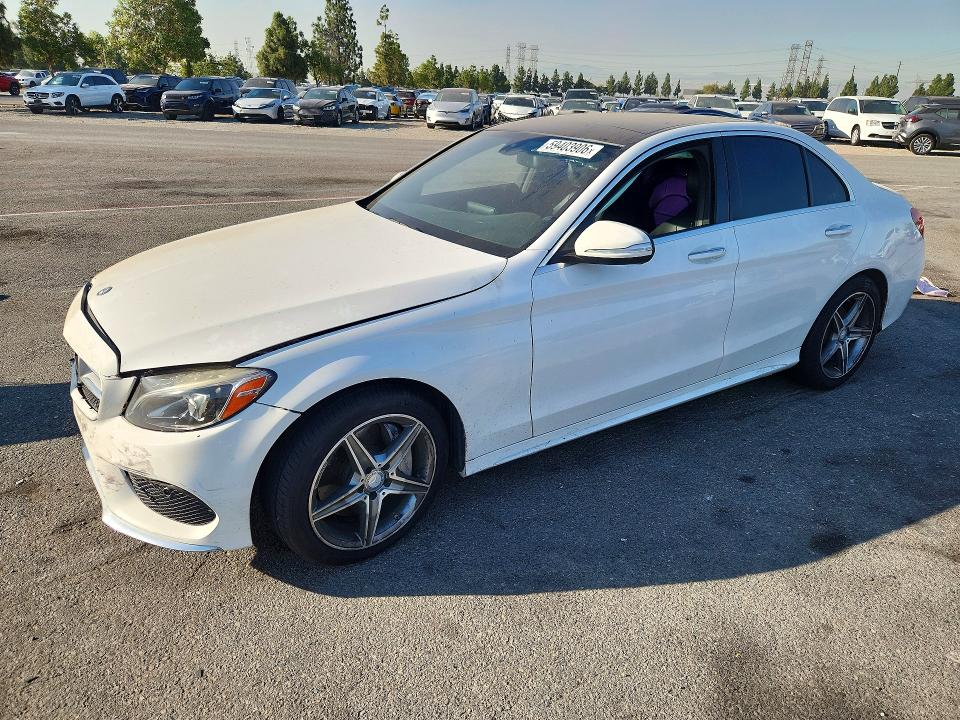 59403906 :رقم المزاد ، 55SWF4KB9FU007312 vin ، 2015 Mercedes-benz C مزاد بيع