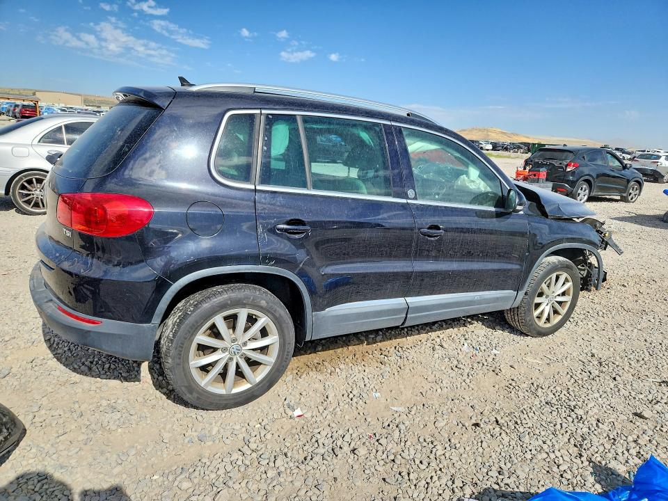Продажа на аукционе авто 2017 Volkswagen Tiguan, vin: WVGRV7AX1HW507099, номер лота: 60500786