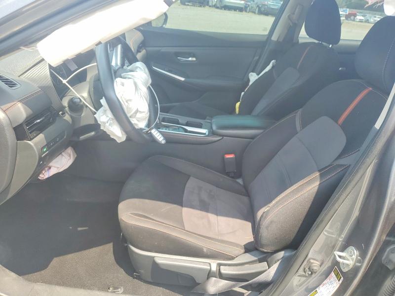 62541436 :رقم المزاد ، 3N1AB8DV5MY233681 vin ، 2021 Nissan Sentra مزاد بيع