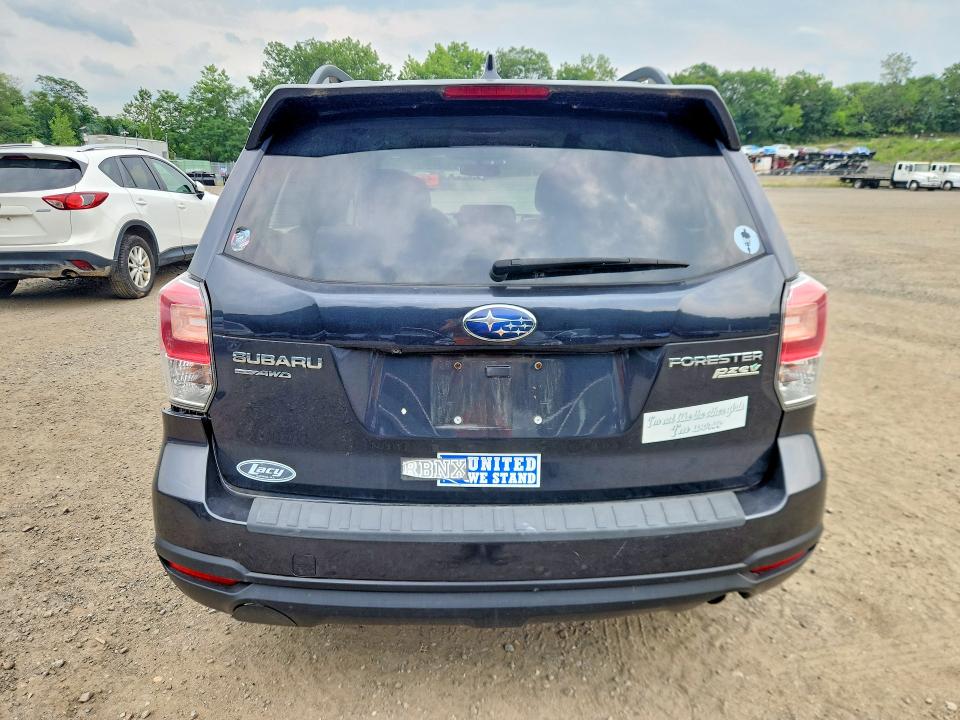2017 Subaru Forester მანქანა იყიდება აუქციონზე, vin: JF2SJAEC4HH549956, აუქციონის ნომერი: 61552156