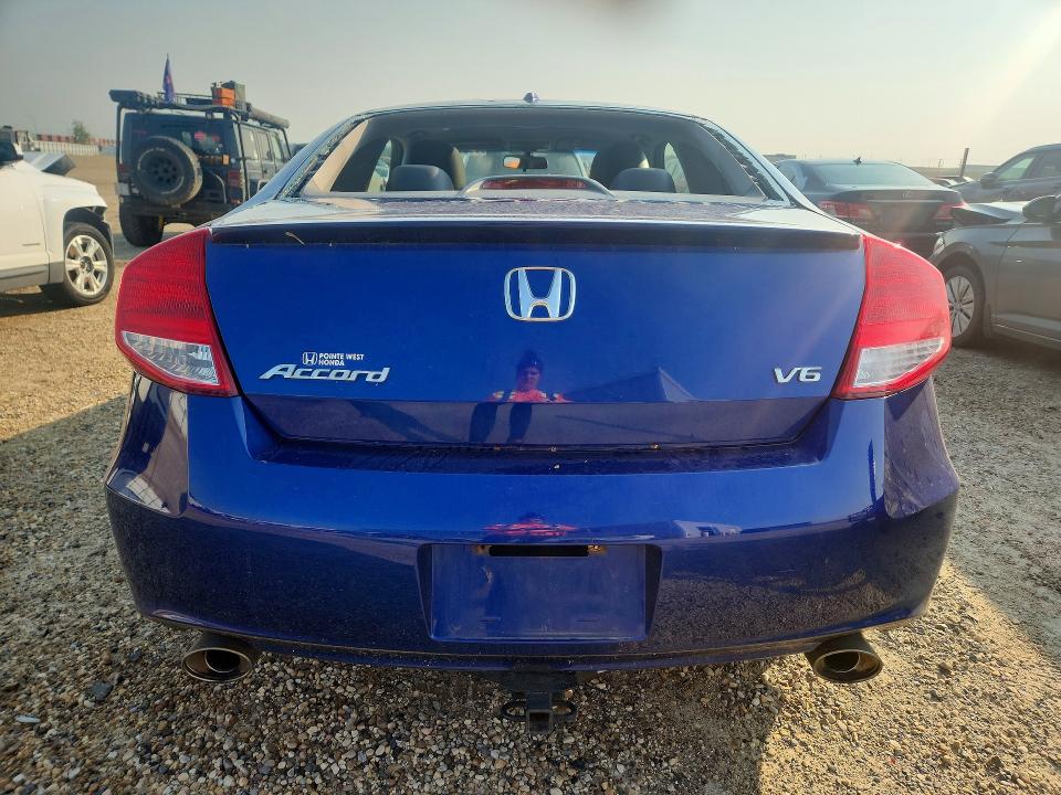 Продаж на аукціоні авто 2011 Honda Accord, vin: 1HGCS2A85BA800301, номер лоту: 60812856