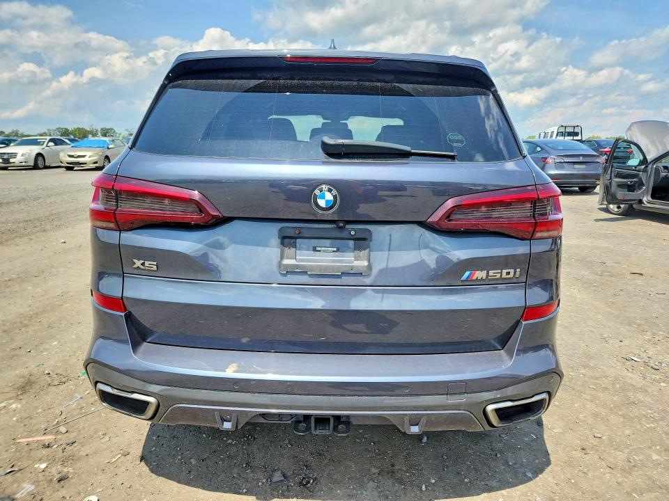 61812486 :رقم المزاد ، 5UXJU4C09M9H27362 vin ، 2021 Bmw X5 مزاد بيع