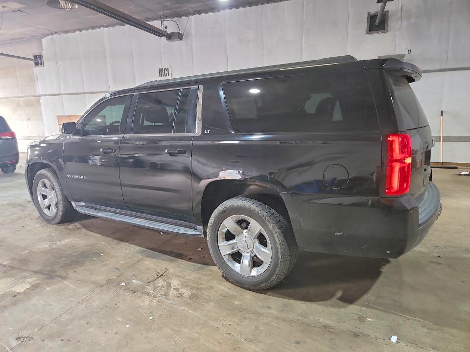 2015 Chevrolet Suburban მანქანა იყიდება აუქციონზე, vin: 1GNSKJKC8FR161465, აუქციონის ნომერი: 60997826