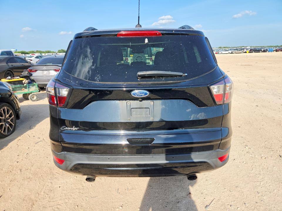 2017 Ford Escape მანქანა იყიდება აუქციონზე, vin: 1FMCU0JD4HUB79226, აუქციონის ნომერი: 63145426