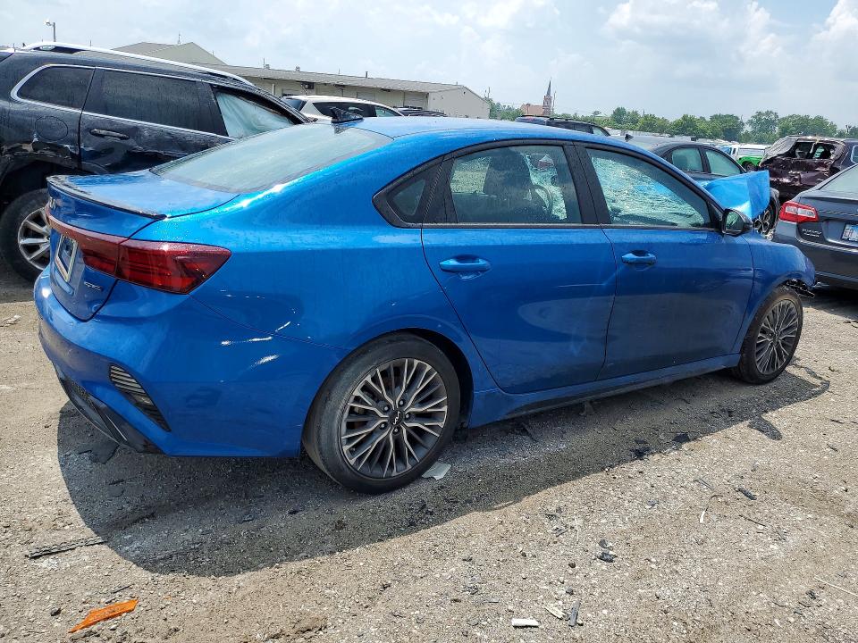 61362406 :رقم المزاد ، 3KPF54AD8RE702933 vin ، 2024 Kia Forte مزاد بيع