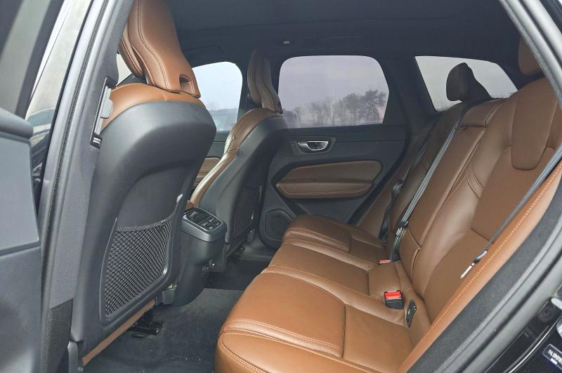 Продаж на аукціоні авто 2024 Volvo Xc60, vin: YV4L12RM5R1801281, номер лоту: 60479186
