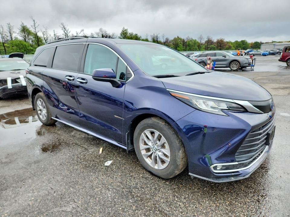 Продаж на аукціоні авто 2023 Toyota Sienna, vin: 5TDJSKFC9PS104196, номер лоту: 63230256