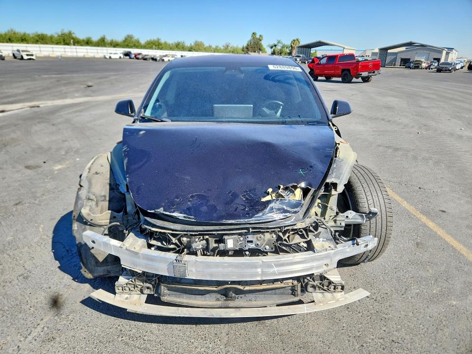 Продажа на аукционе авто 2018 Tesla Model 3, vin: 5YJ3E1EA6JF071129, номер лота: 62889896